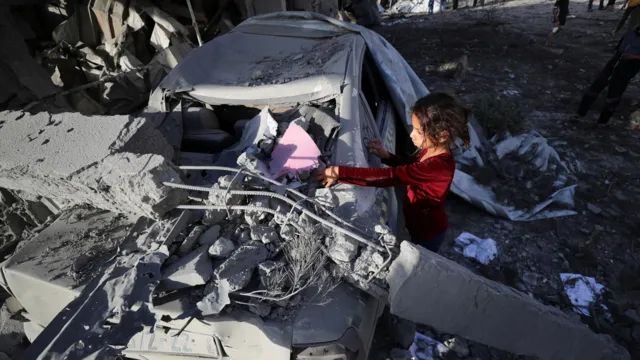 Israeli strikes in northern Gaza kill at least 50, hospital says